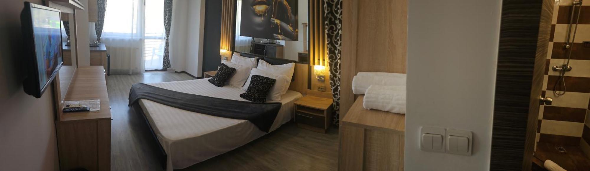 Theline Hotel Bukares Bagian luar foto